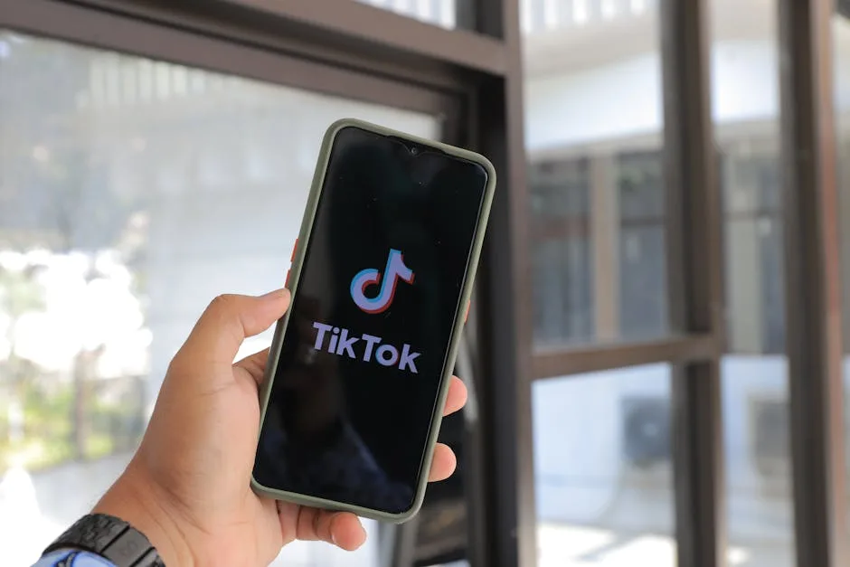 Impactul TikTok asupra alegerilor: Frica și voturile în România