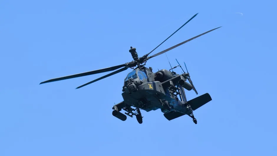 Elicopter Apache prăbușit în Strâmtoarea Ormuz: Detalii despre incident și reacția oficială