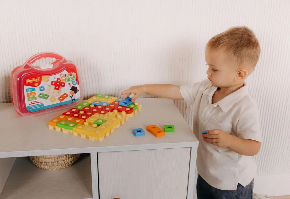 Patru creatori de conținut de pe TikTok, în vizorul autorităților fiscale