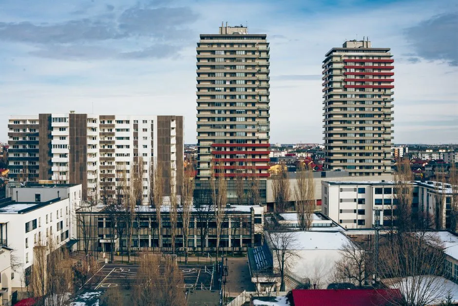 Dezvoltarea imobiliară în București: Adrian Veștea versus Nicușor Dan