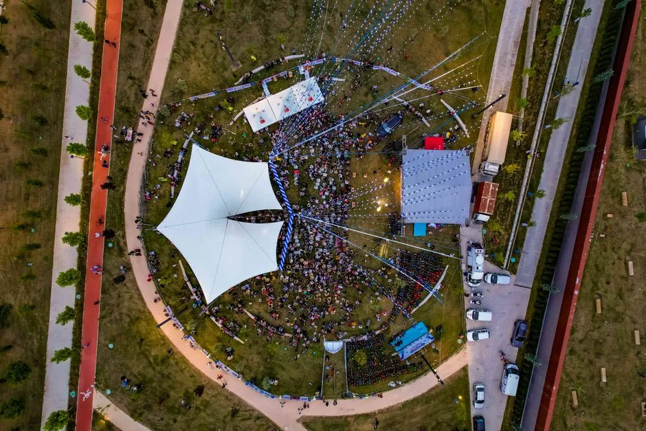 Tragedie la festivalul de vară: Un bărbat de 54 de ani își pierde viața în parcarea Beach, Please!