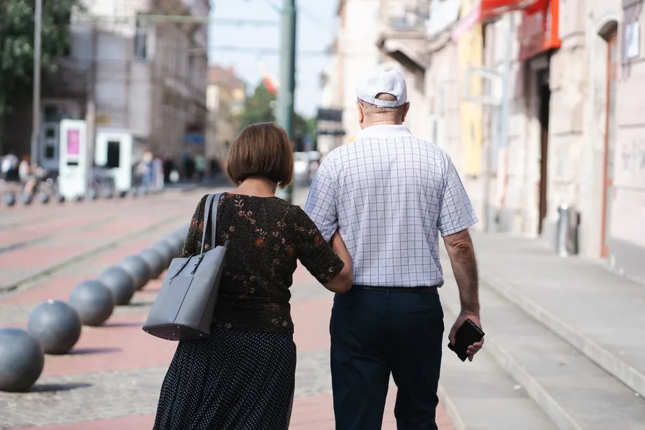 Schemă frauduloasă de pensionare: Sute de persoane beneficiază ilegal de pensii mărite