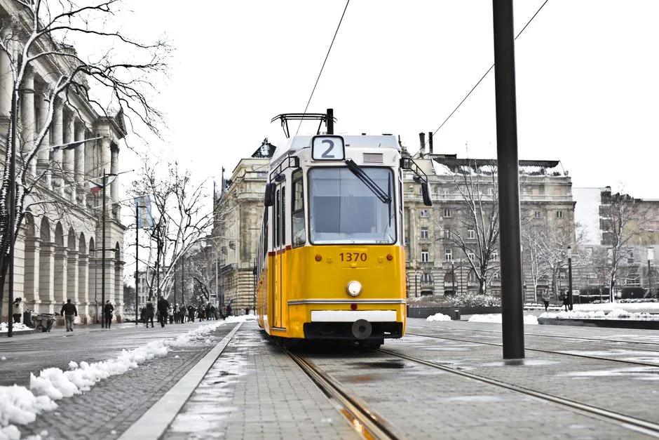 Ultima călătorie a tramvaielor Tatra: Pasionații descoperă istoria depoului Militari