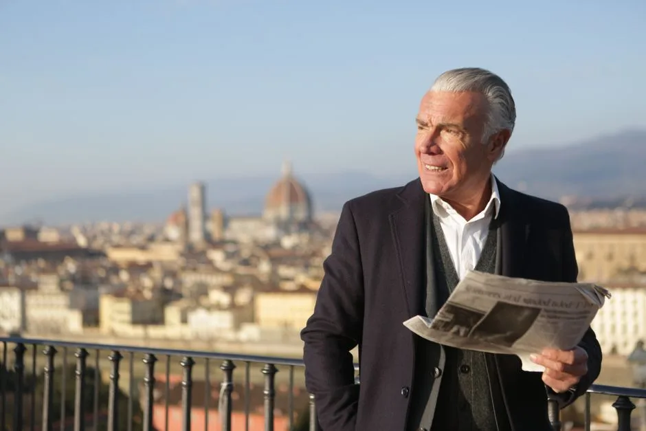 George și Amal Clooney părăsesc castelul din Franța din cauza incendiilor devastatoare