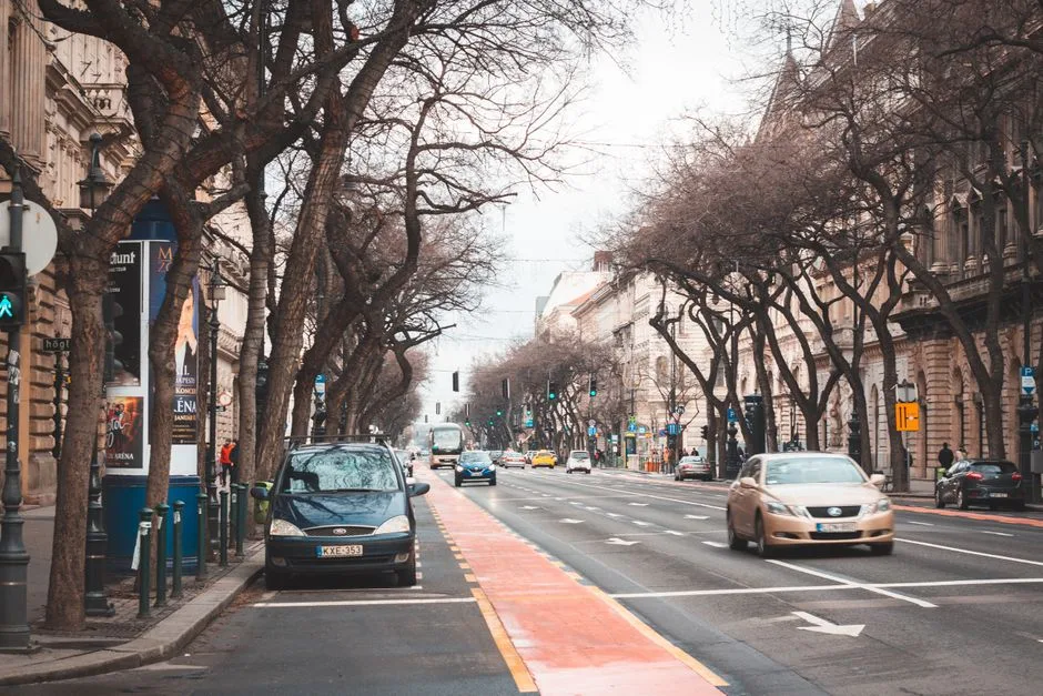 Restricții de circulație în județele afectate de caniculă: care vehicule pot circula liber