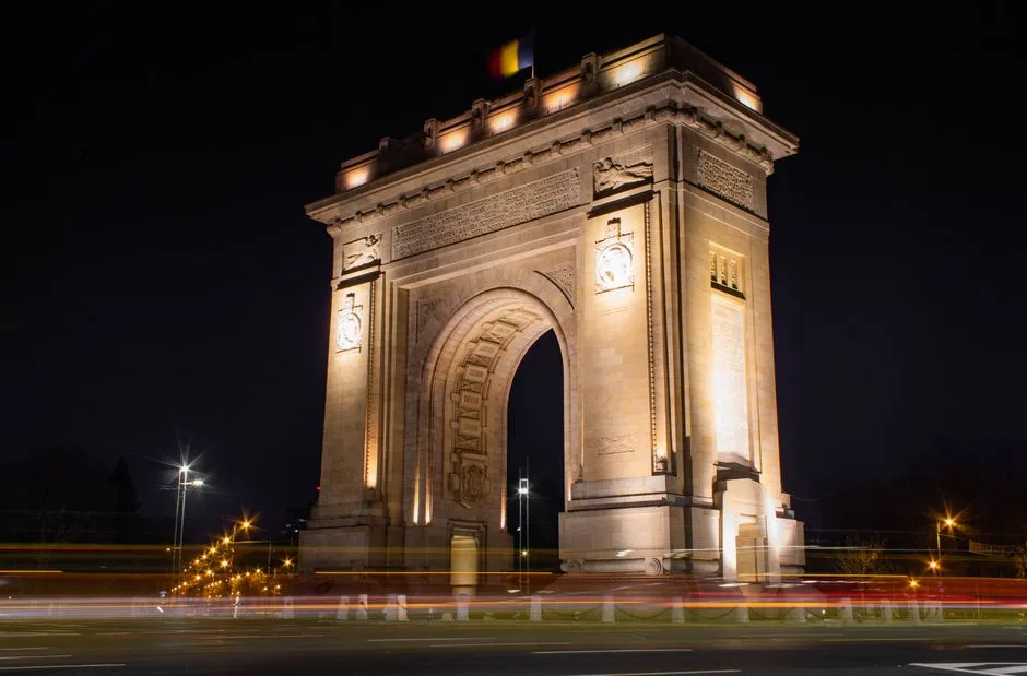 Restaurarea simbolurilor capitalei: Vulturul și grifonii revin în București