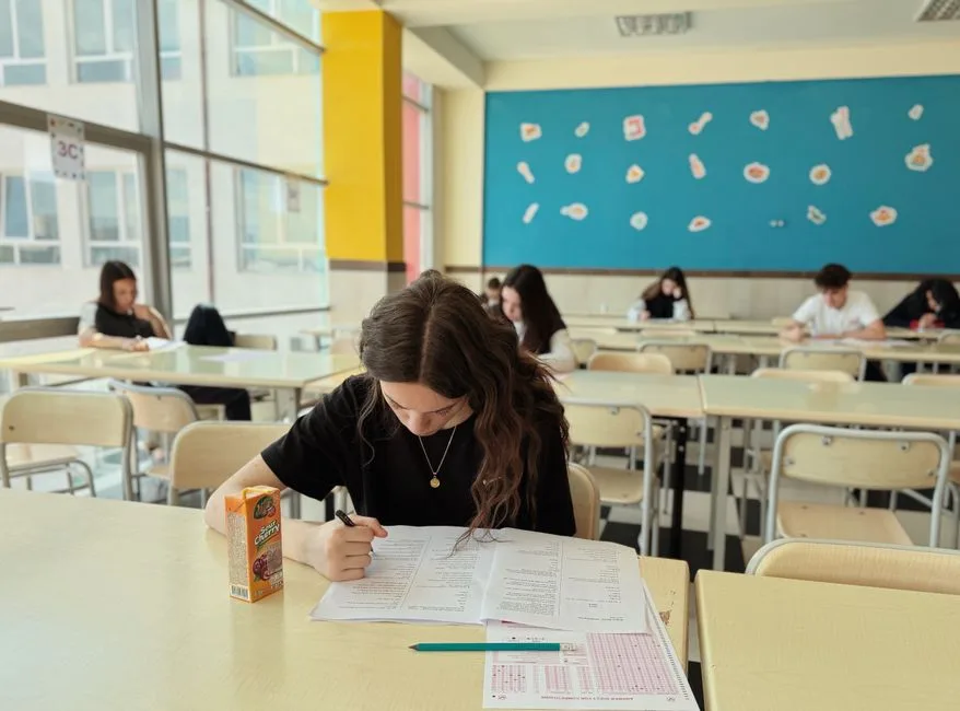 Examenul suplimentar de admitere la liceu: opiniile directoarelor de la colegii românești de prestigiu