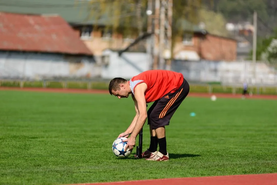 Selecționerul Gheorghe Hagi își prezintă lotul pentru meciurile din Liga Națiunilor