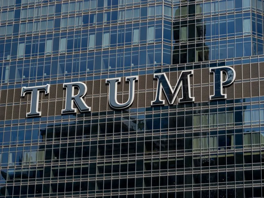 Trump promite stimulente financiare pentru seniori în pragul alegerilor