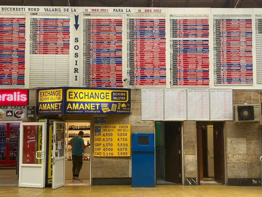 Rezultate LOTO din 4 octombrie 2026: Reporturi uriașe la cele mai populare jocuri de noroc