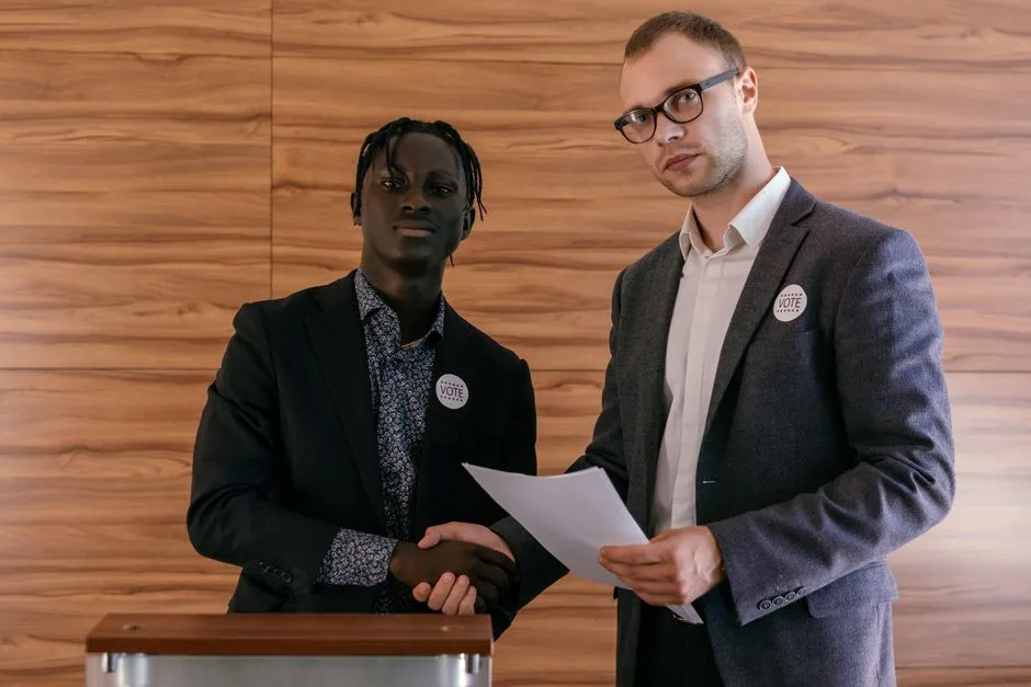 Provocările negocierilor politice: Luca Niculescu și „liniile roșii” ale partidelor