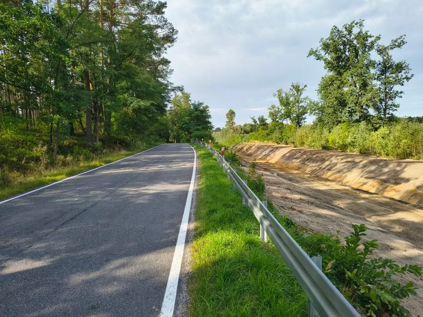 Teroare pe străzile Constanței: O tânără de 20 de ani atacă oameni la întâmplare