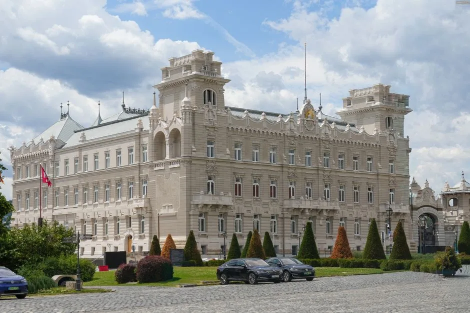 Demisia Prefectului Capitalei: O reacție la controversata numire a lui Marian Neacșu la Interne