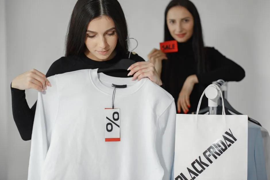 Black Friday 2026: Ce reduceri pregătește Altex și când să te aștepți la cele mai bune oferte