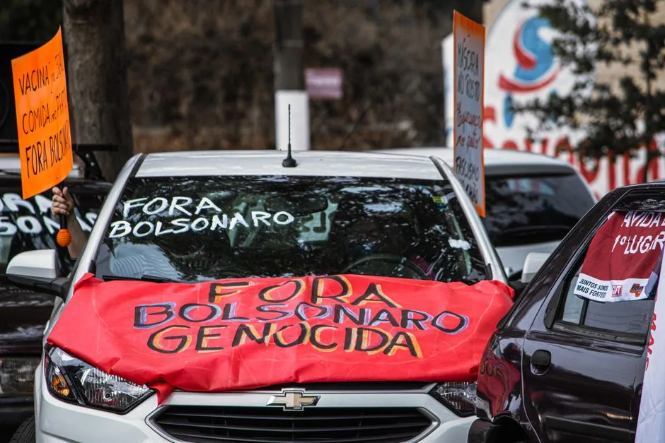 Flavio Bolsonaro, subiect controversat după alegerile prezidențiale din Brazilia