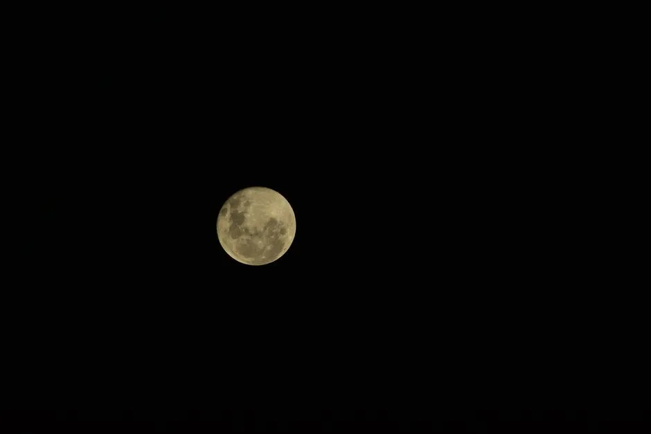 Prognoza meteo pentru luna noiembrie: vreme capricioasă cu precipitații și temperaturi scăzute