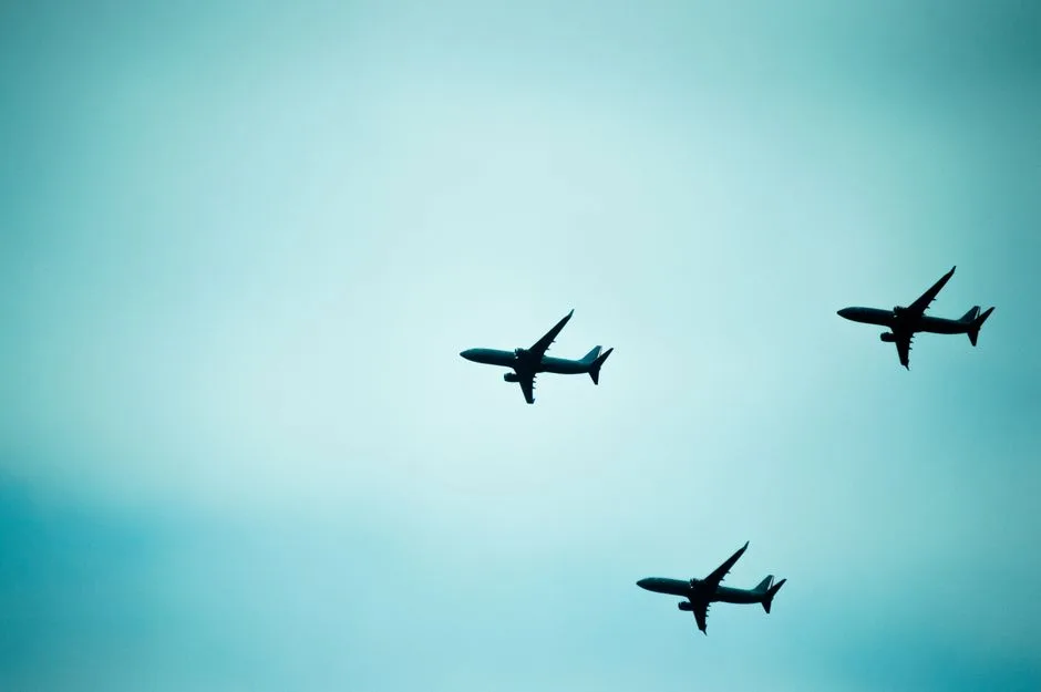 Trei avioane cu civili evacuați din Oleşki au aterizat în Belarus sub control rusesc